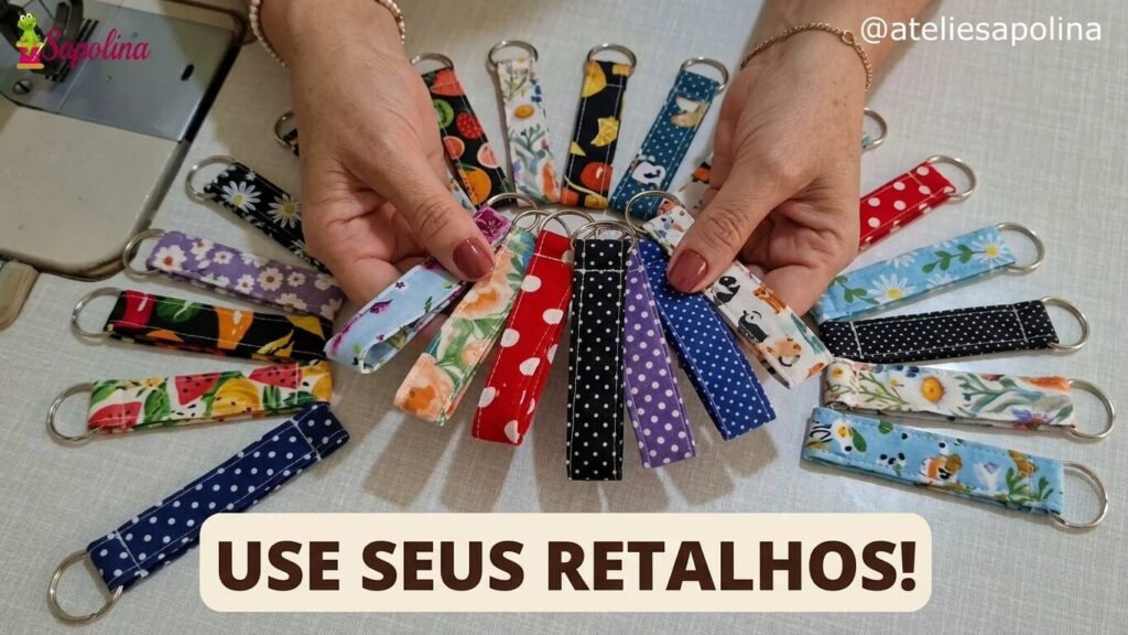 Chaveiro de Tecido com Retalhos: Faça, Venda e Aproveite Sobras de Tecido Chaveiro de Tecido com Retalhos: Faça, Venda e Aproveite Sobras de Tecido